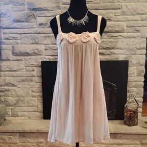 PIKO 1988 Pink/Peach Dress Floral Accents. Size Small / Medium